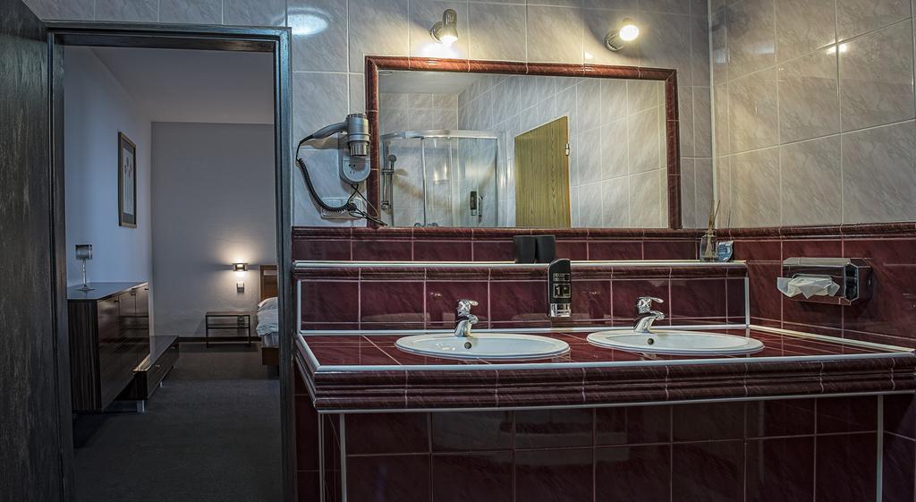 Hotel Polo Prešov Habitación foto